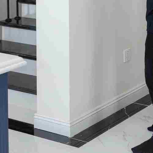 Tramezzo, ecco quando è veramente utile Il tramezzo è un elemento architettonico utile per gestire gli spazi, per separarli e ottimizzarli.