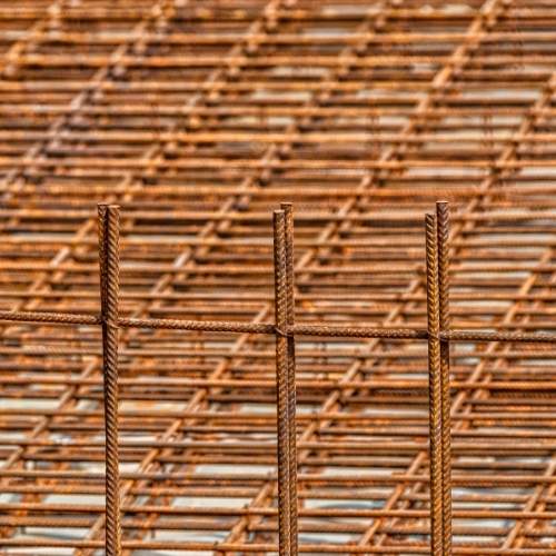 Micropali di fondazione, soluzione che garantisce stabilità e non invasività.
